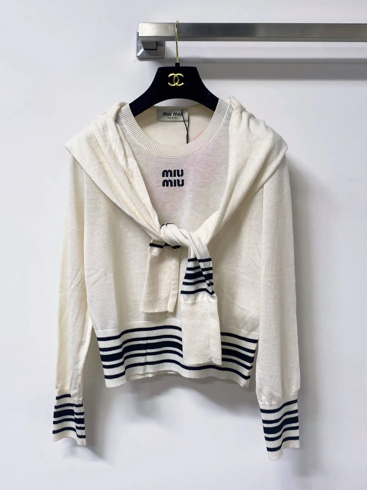 Tie Shawl Striped Embroidered Knit Top