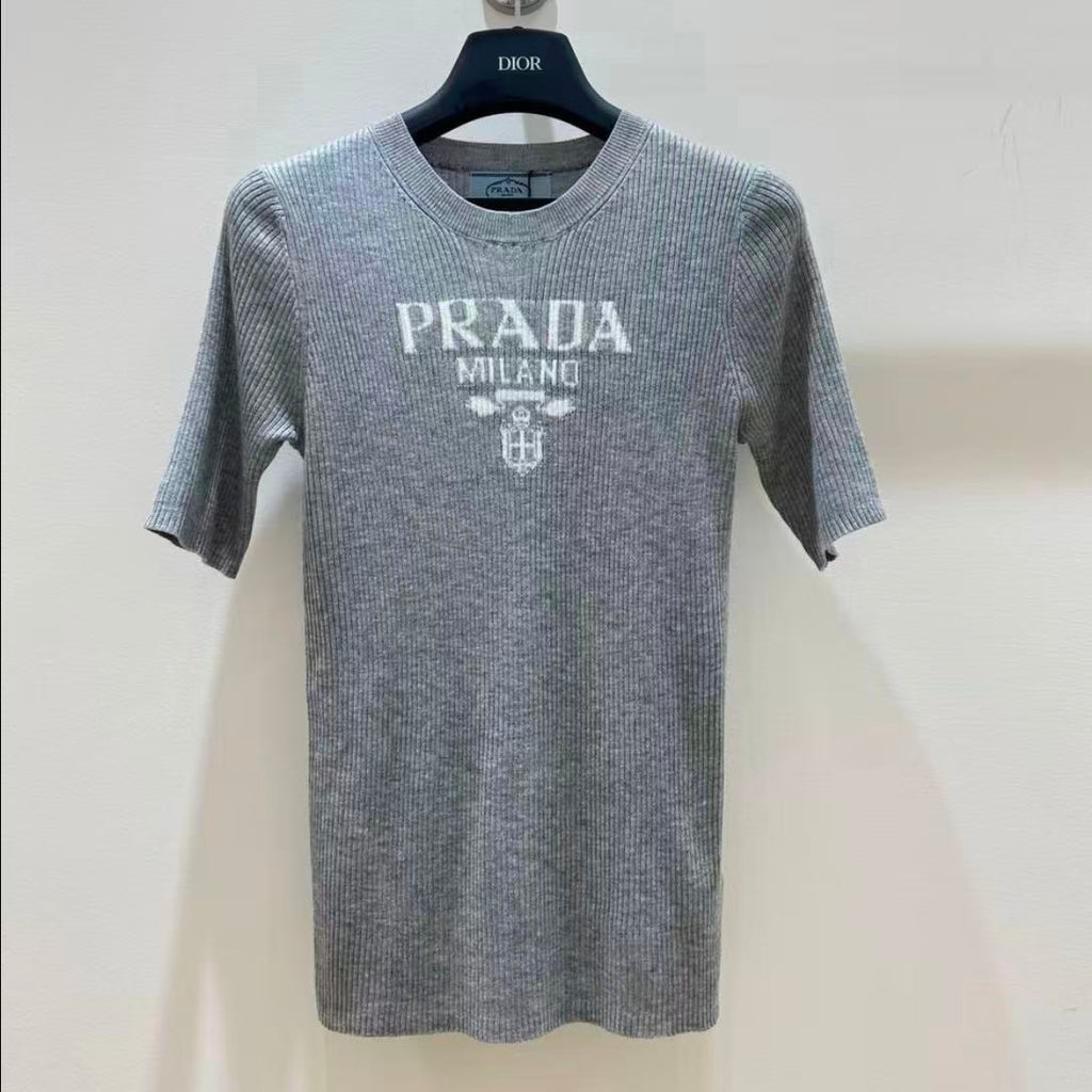 Minimalist Versatile Knitted Short Sleeve