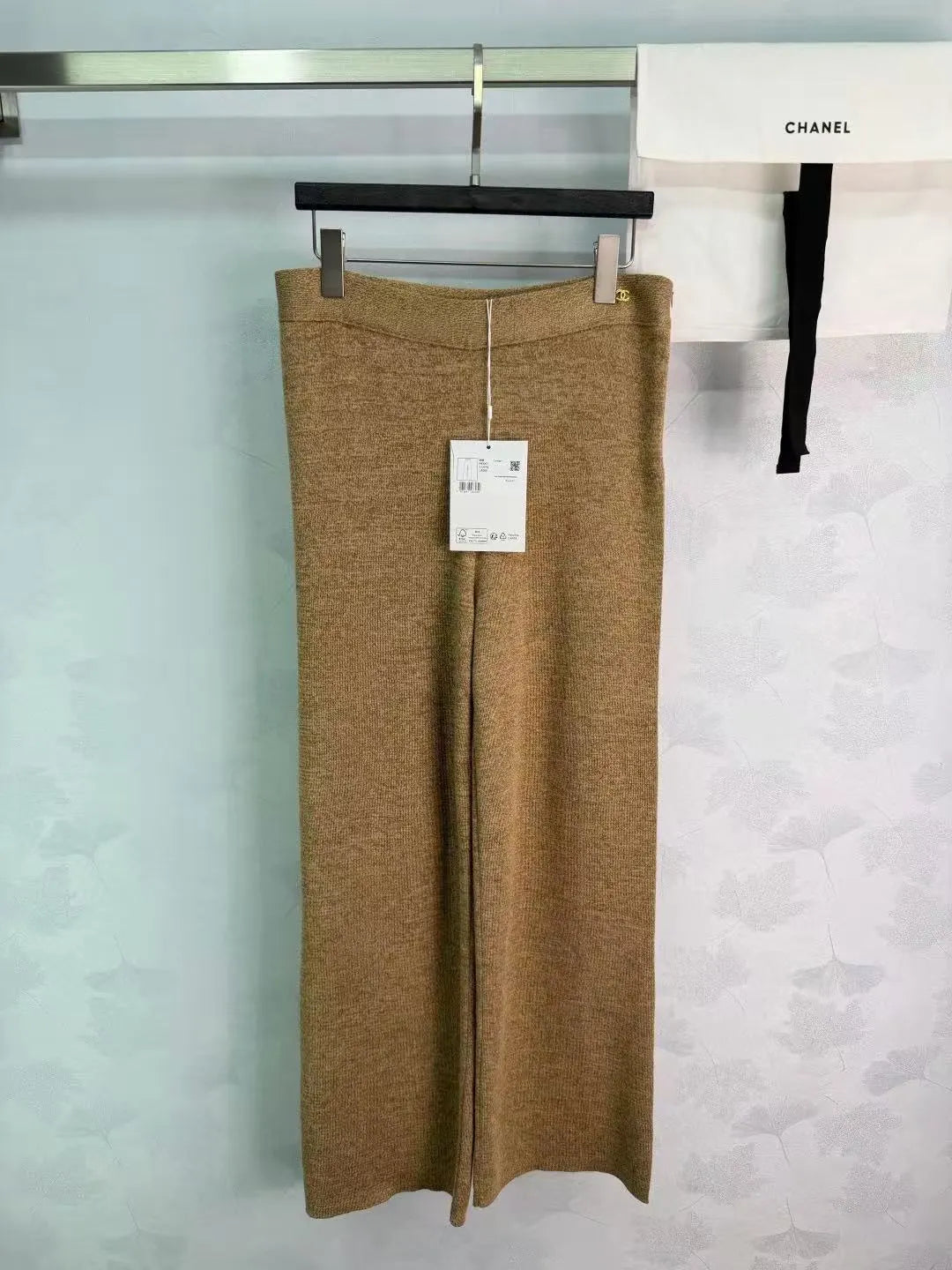 Retro Knit Vest & Wide-Leg Pants Set