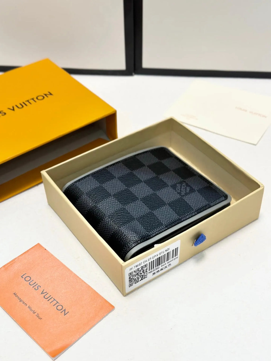 Checkerboard Long Wallet