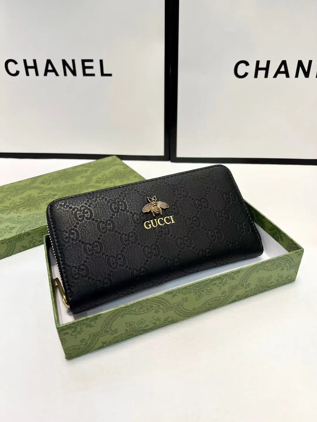 Bee-Accent Long Zip Wallet