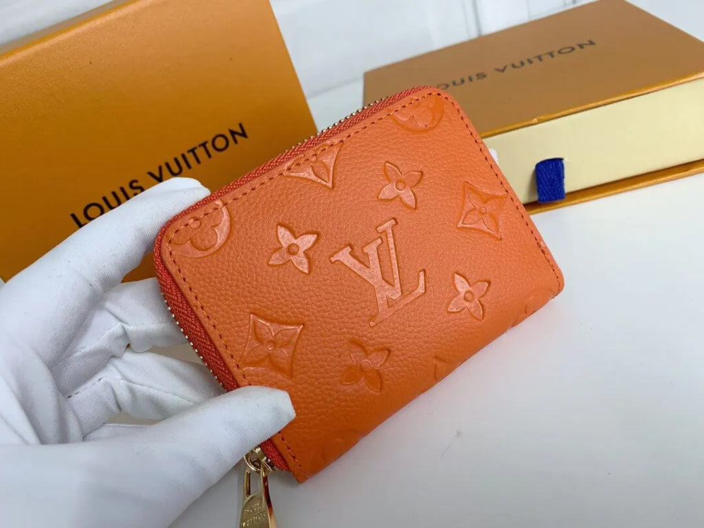Embossed Carry Wallet
