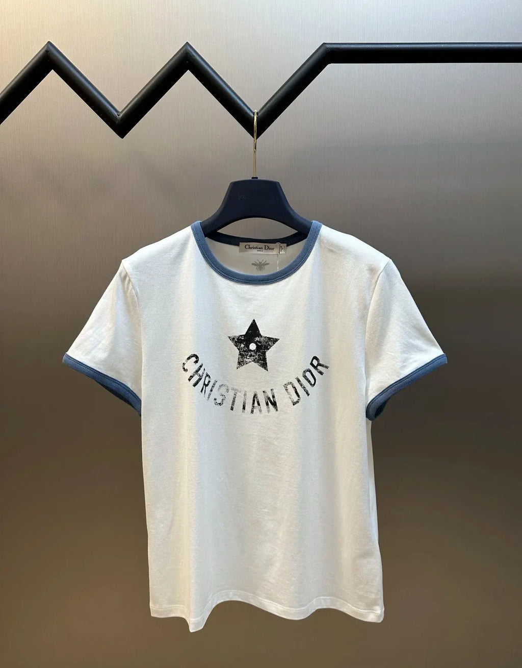 Vintage-Inspired Classic Star Print Top