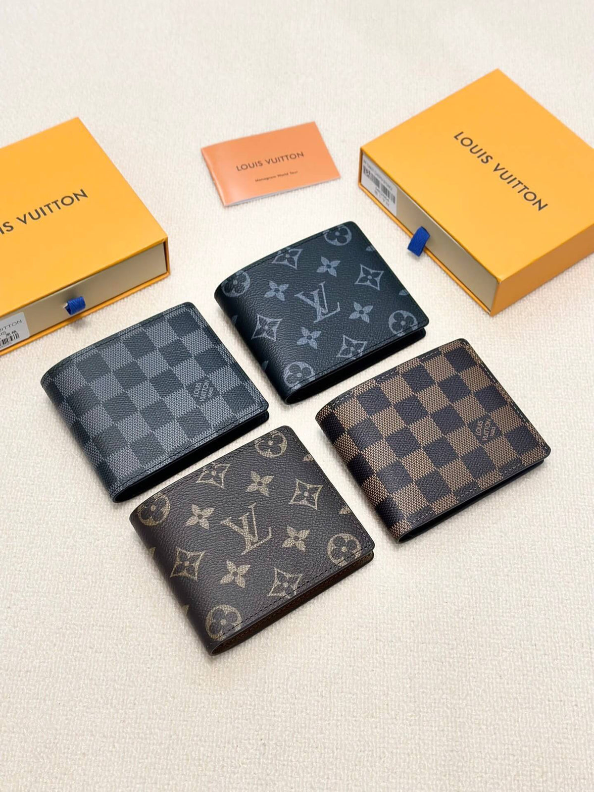 Multiple Pattern Short Wallet