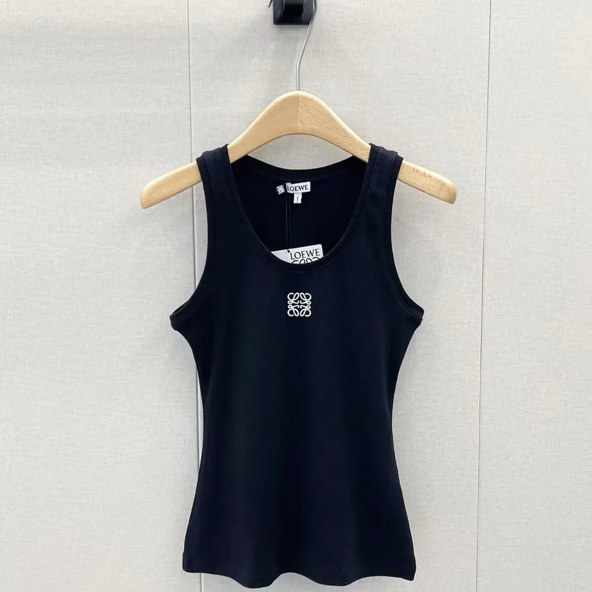 Trendy Embroidered U-Neck Vest