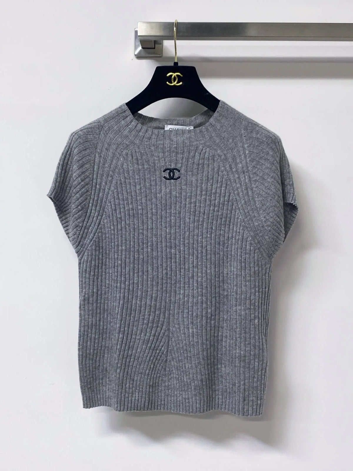 Rib Knit Cap Sleeve Crew Neck Top
