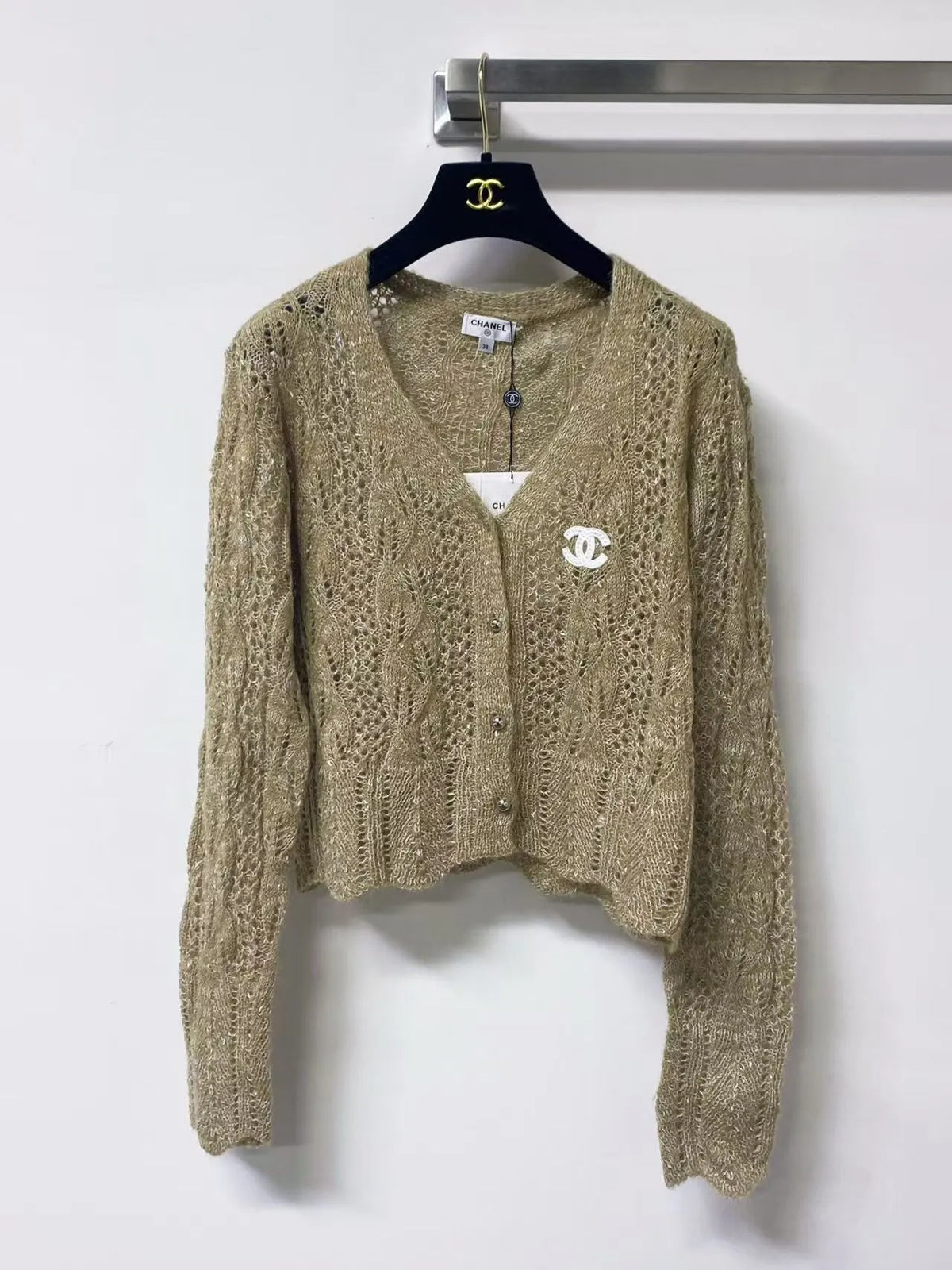 Fall Cropped V-Neck Cardigan