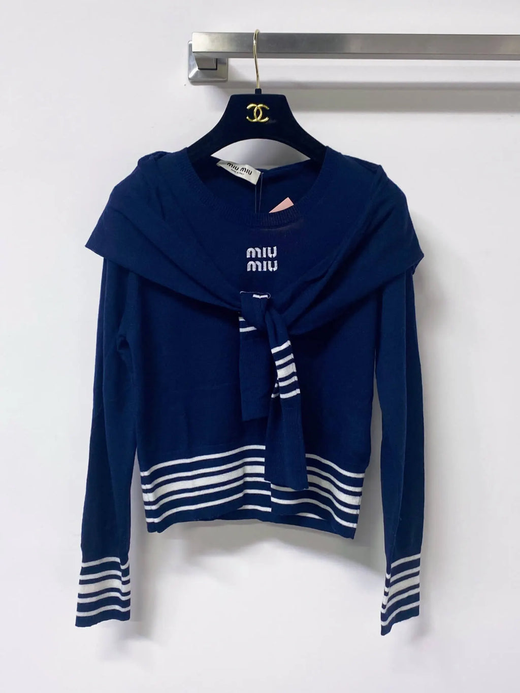 Tie Shawl Striped Embroidered Knit Top