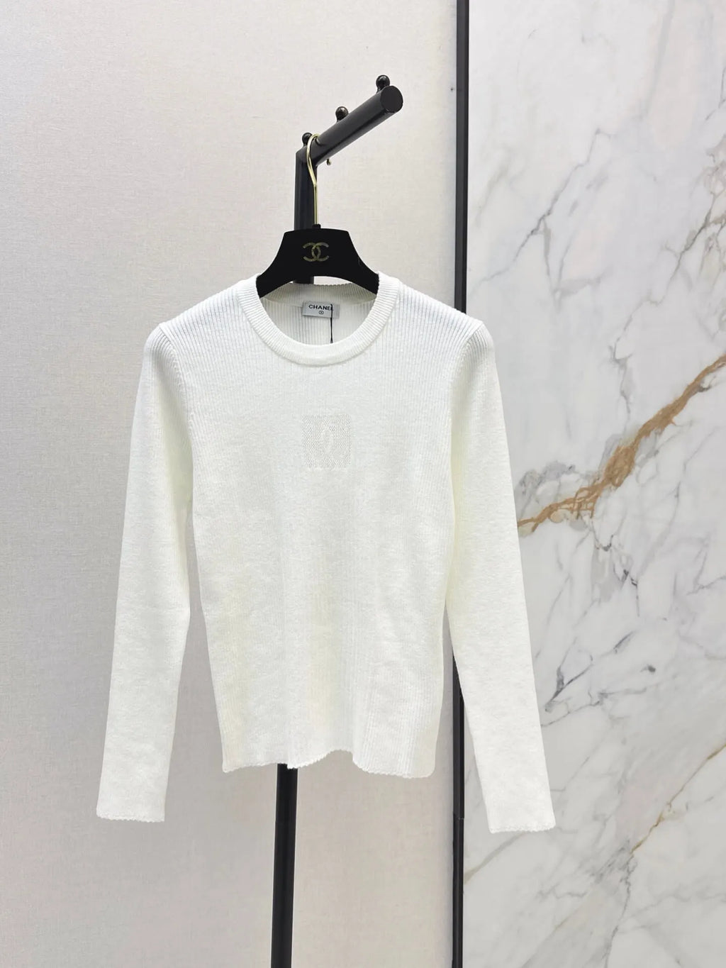 Slim Fit Long Sleeve Knit Top