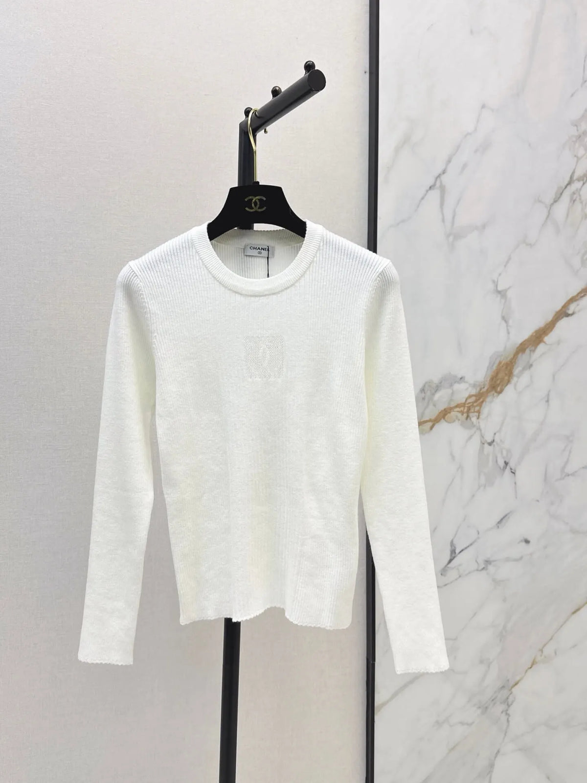 Slim Fit Long Sleeve Knit Top