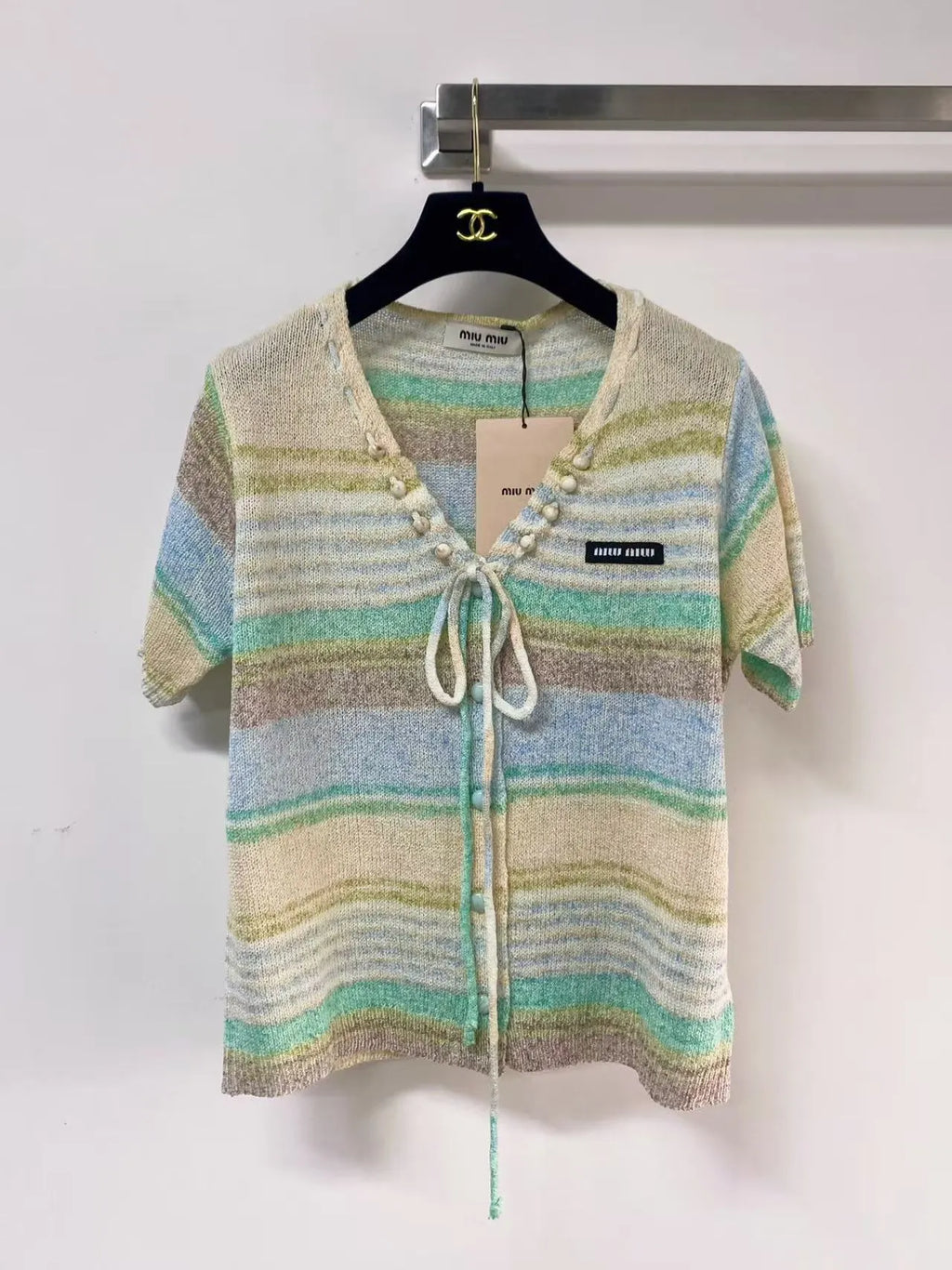 Bright Contrast Short Sleeve