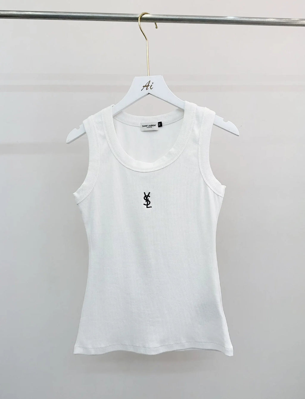 U Neck Sleeveless Basic Vest