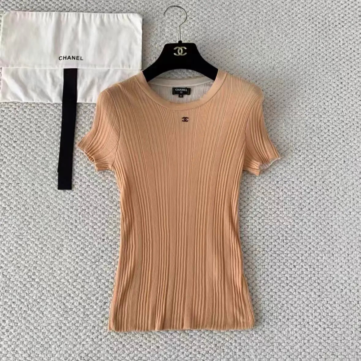 Ribbed Knit Short Sleeve