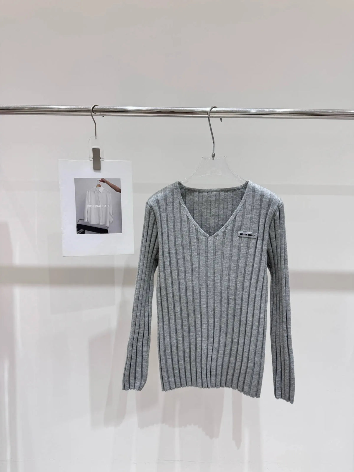 Label Detail Gray Sweater