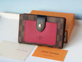 Checkerboard Color-Blocked Buckled Short Wallet