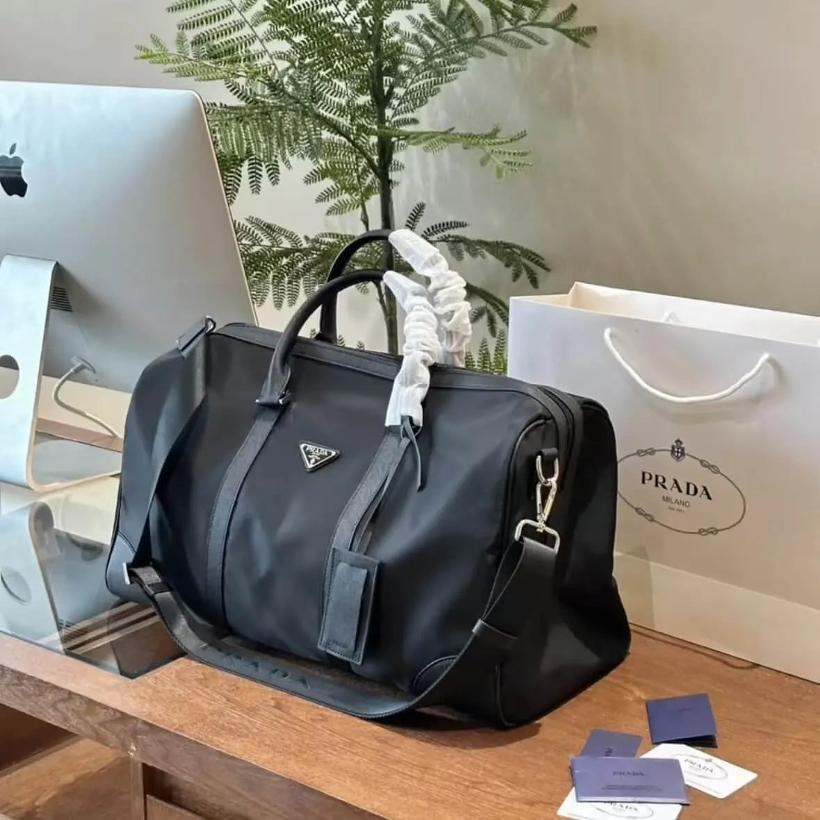 Metal Triangle Bag