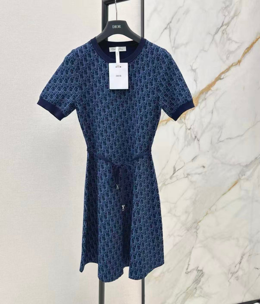 Classic Knit Waist-Cinching Dress