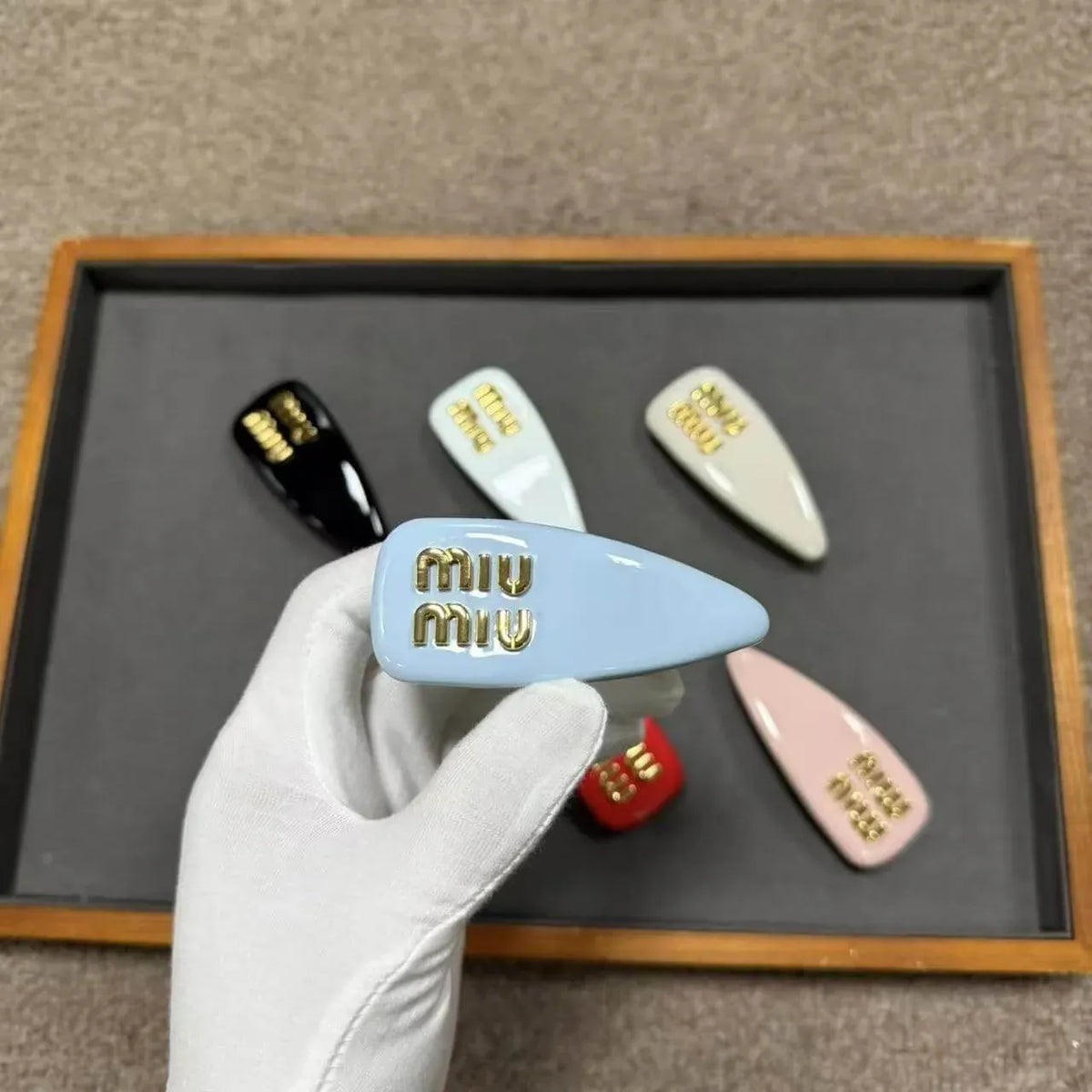 Classic Bestseller Dopamine Color Hair Clips