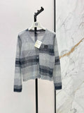 Loose Breath Gradient Knit Top