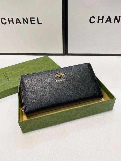 Black Grained Bee-Accent Wallet