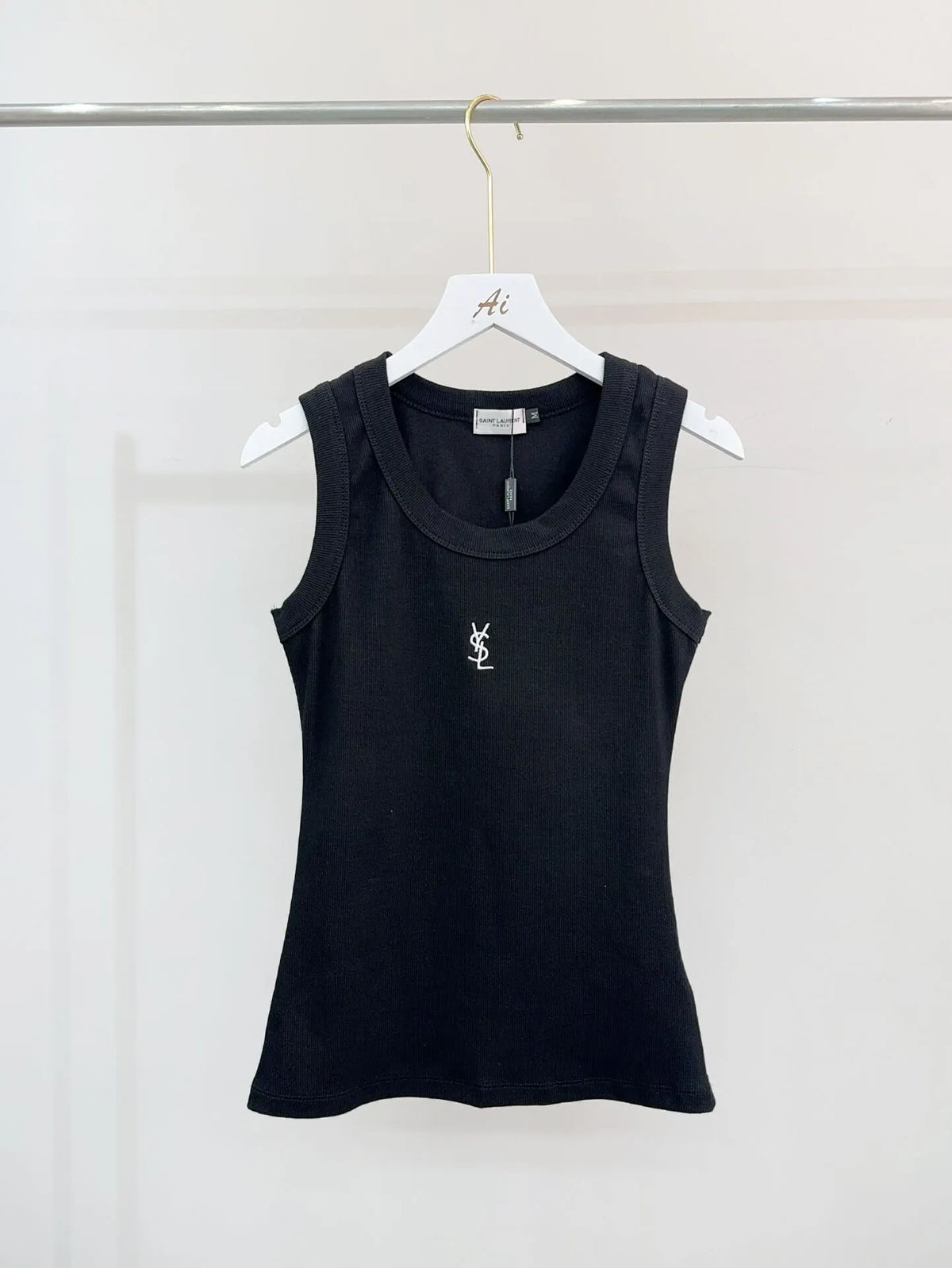 U Neck Sleeveless Basic Vest