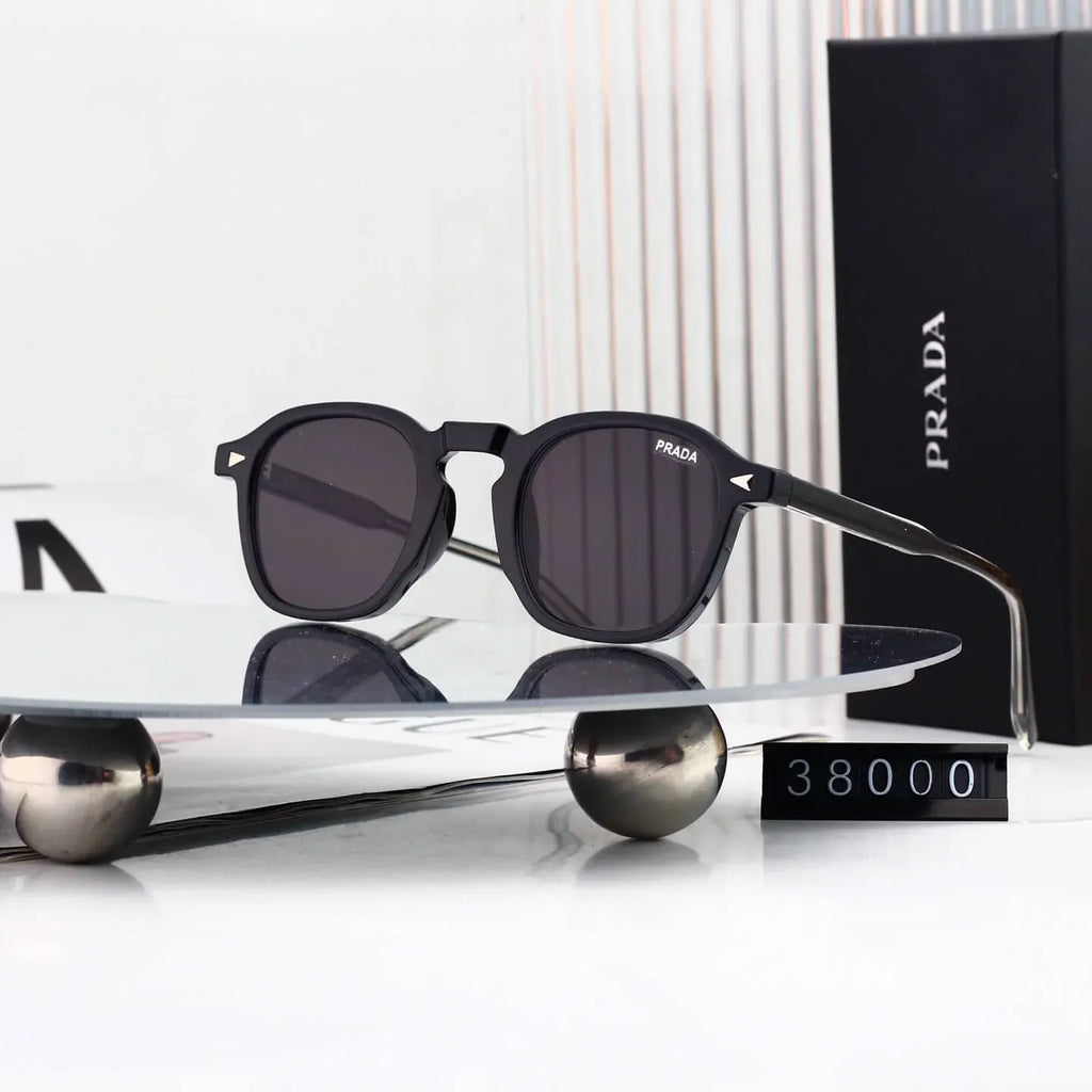 Unisex Minimalist Round Sunglasses