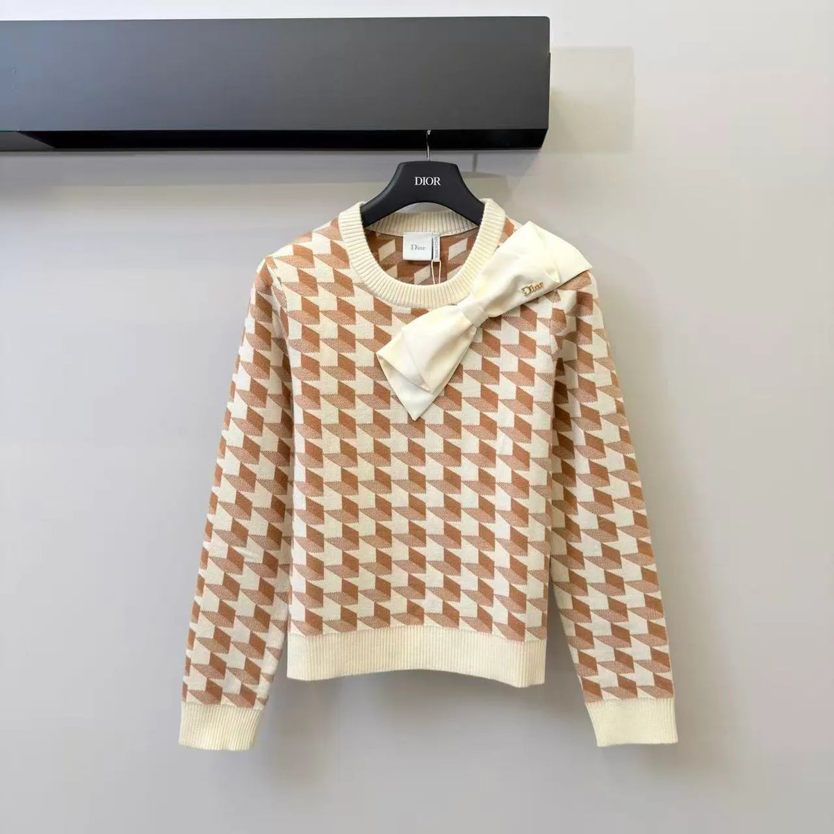 Houndstooth Bow Knit Long Sleeve