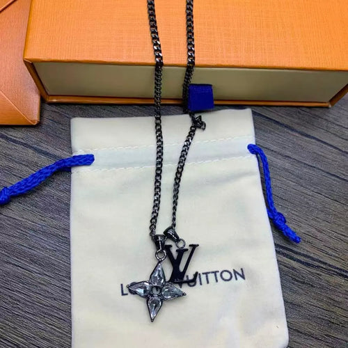 Black Silver Classic Necklace